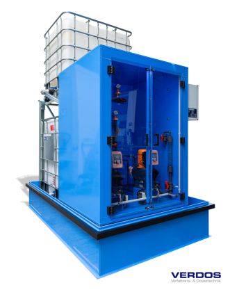 Dosieranlage für Leimungsmittel in Blau